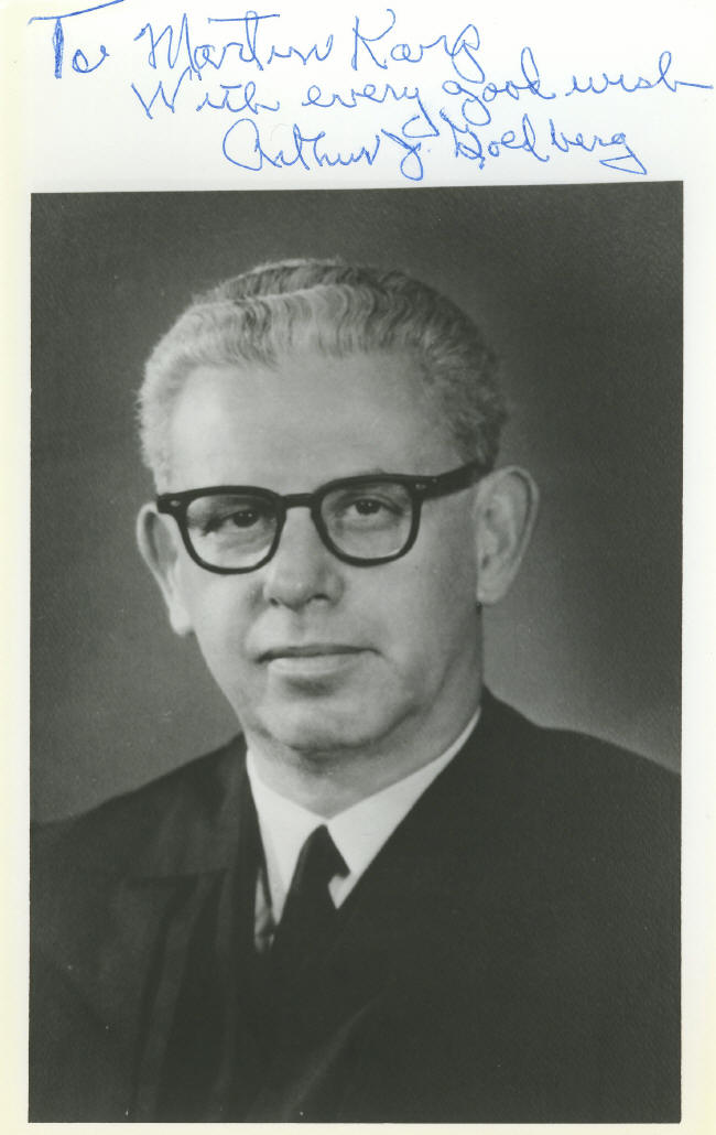 Autograph 505301 Supreme Court Justice Arthur J. Goldberg signed